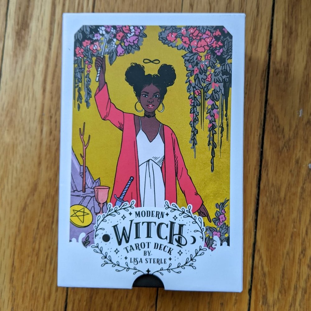 The Modern Witch Tarot Deck